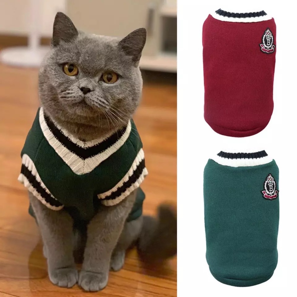 Size Small. Cat Winter Fall Pullover Sweater